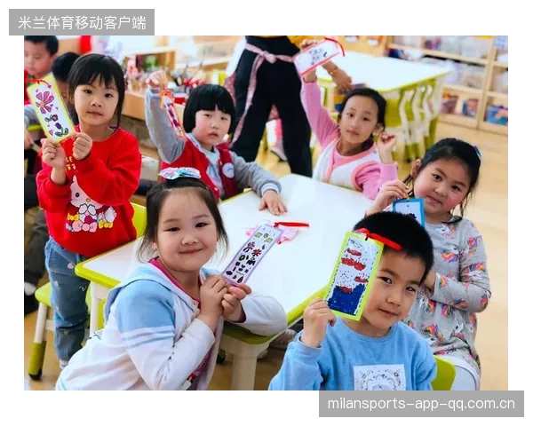 周鹏：从“小小少年”到“中国航天英雄”的传奇之路